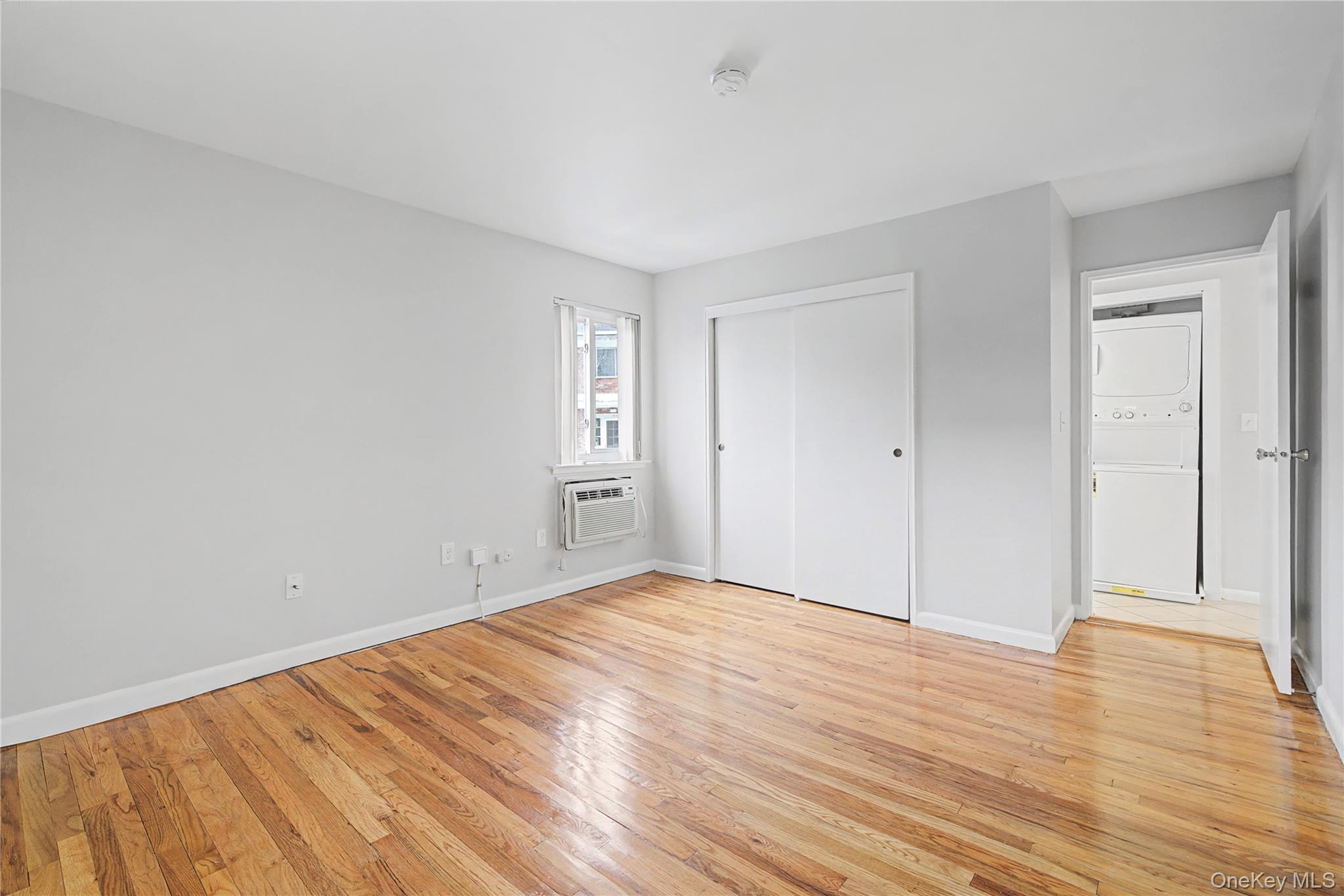 #17 photo, 810 Blooming Grove Turnpike, 紐約州 New Windsor , NY 12553