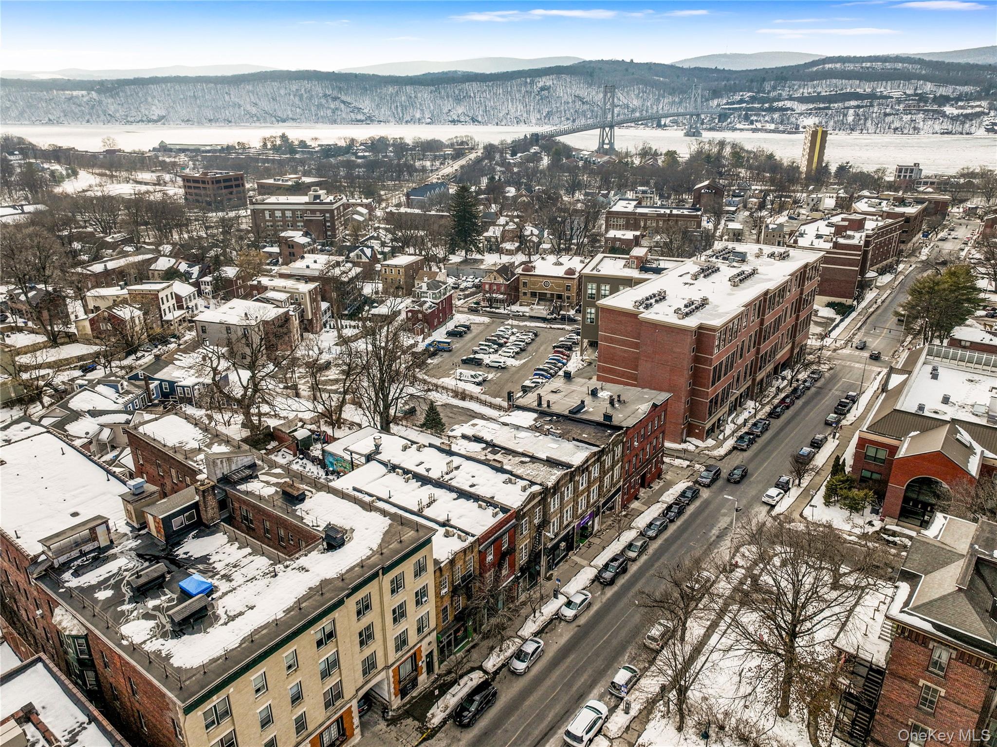 #3 photo, 204 Main Street, 紐約州 Poughkeepsie , NY 12601