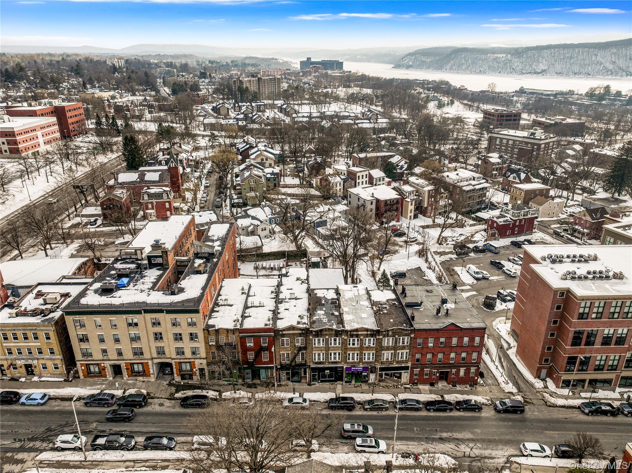 #4 photo, 204 Main Street, 紐約州 Poughkeepsie , NY 12601