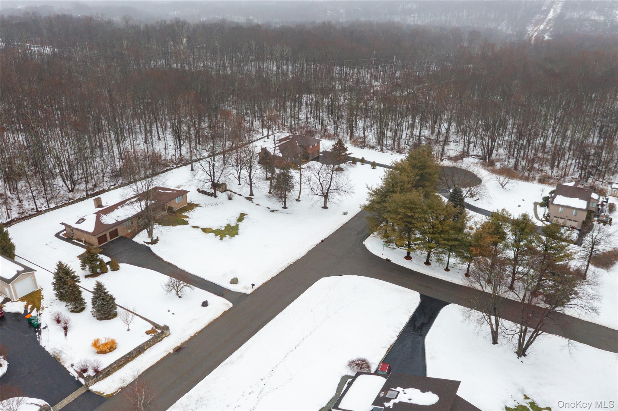 #3 photo, 21 Lounsbury Drive, Baldwin Place , NY 10505