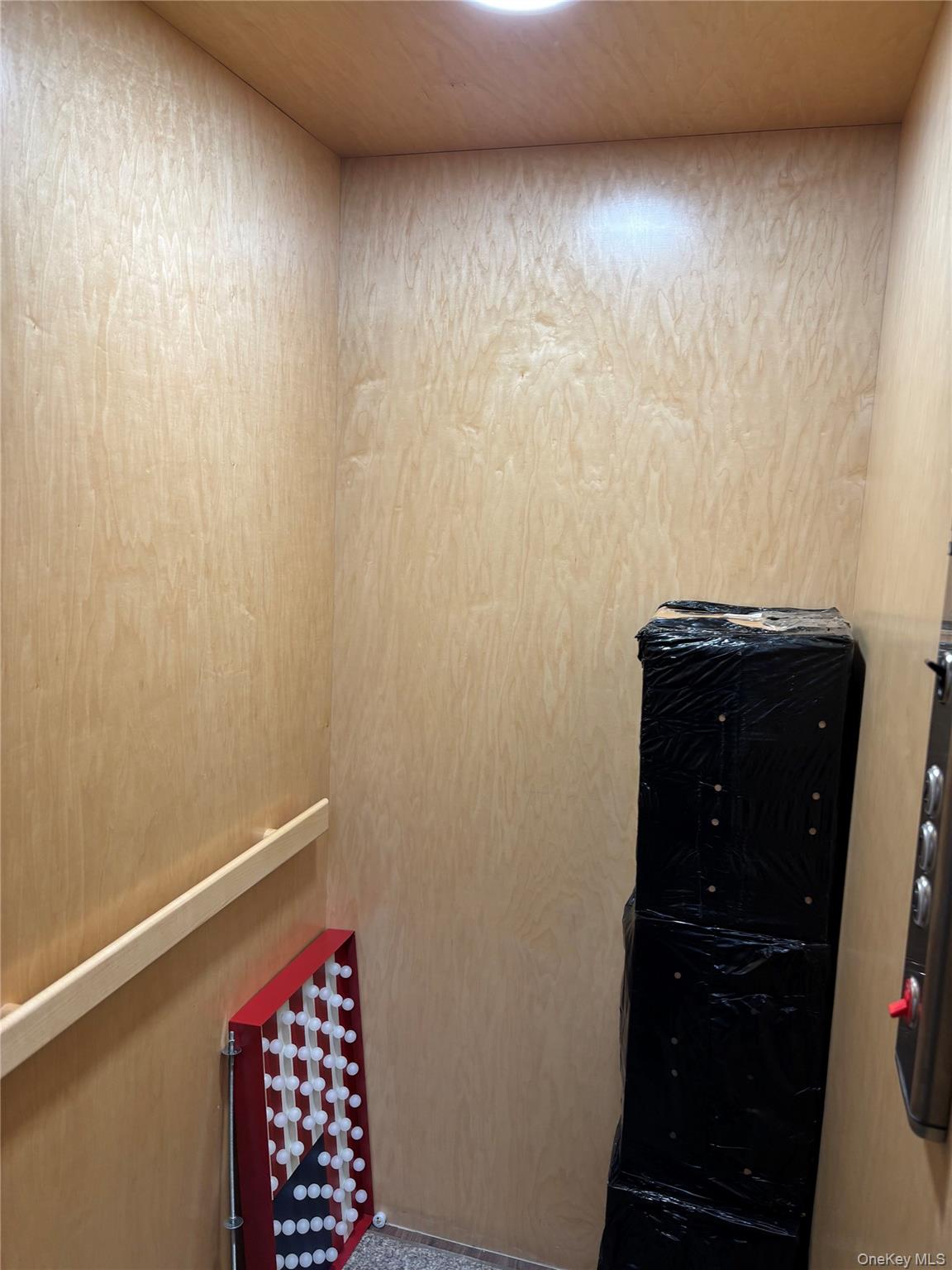 #3 photo, 21 Greentree Court, सफ़ोक काउंटी Shirley , NY 11967