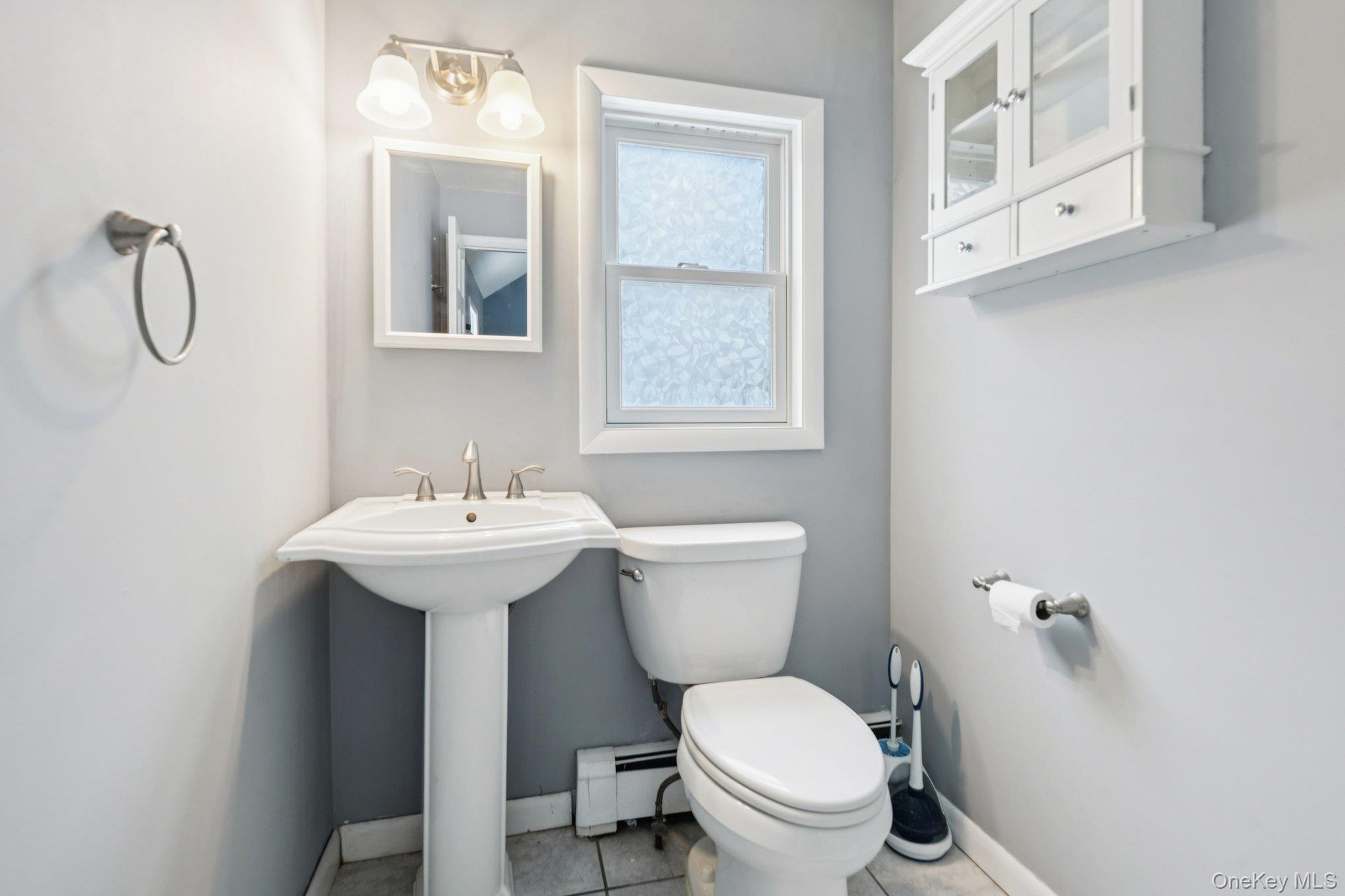 #16 photo, 36 Locust Avenue, सफ़ोक काउंटी Miller Place , NY 11764