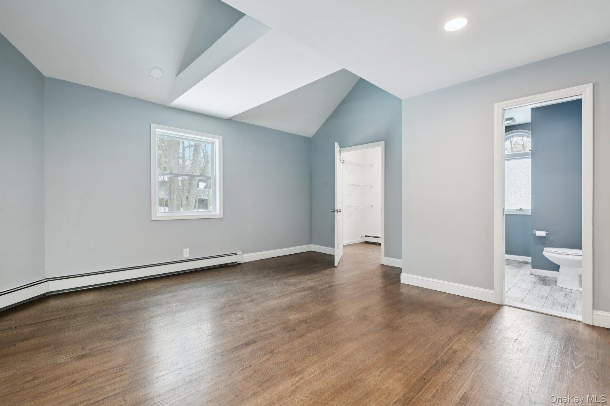 #19 photo, 36 Locust Avenue, सफ़ोक काउंटी Miller Place , NY 11764