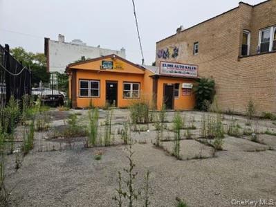 #2 photo, 101-01 Jamaica Avenue, कुईंस Richmond Hill , NY 11418