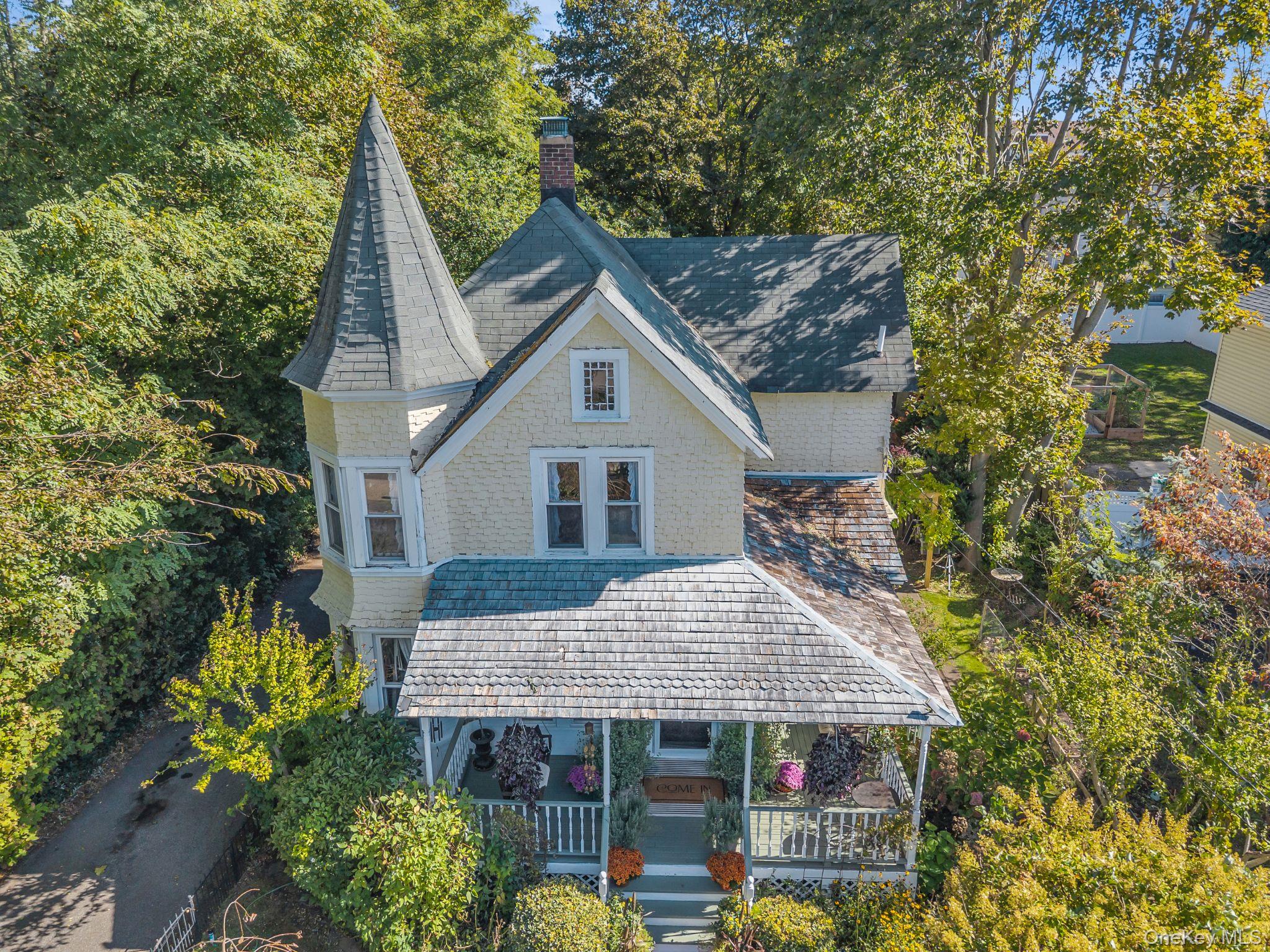 #2 photo, 67 Jayne Avenue, سوفولك Patchogue , NY 11772