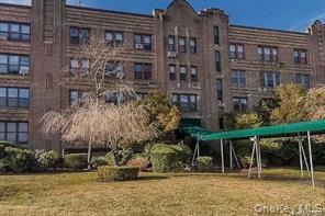 #11 photo, 29 Woodmere Boulevard, Woodmere , NY 11598