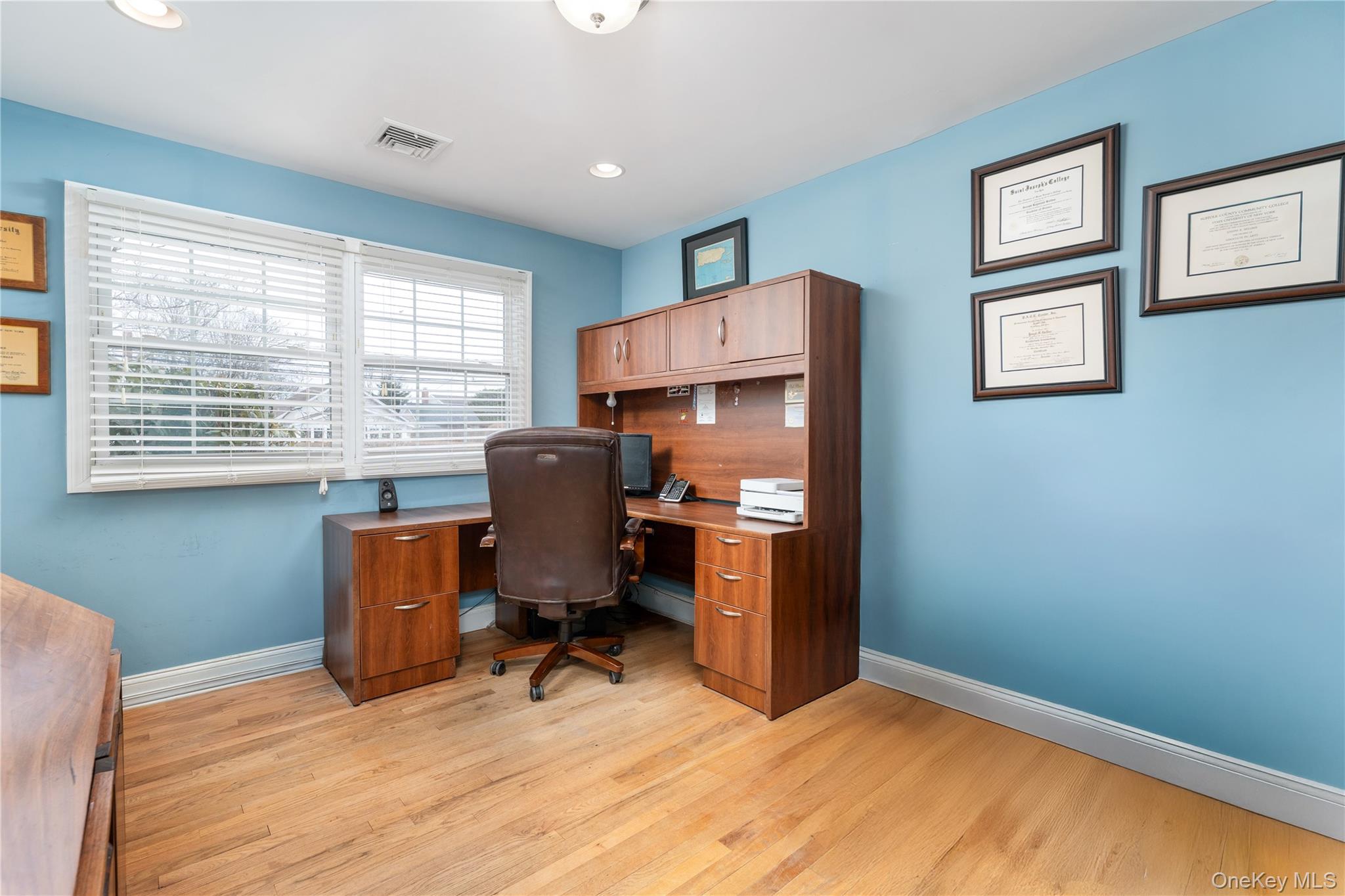 #16 photo, 68 Washington Avenue, 東長島 Patchogue , NY 11772