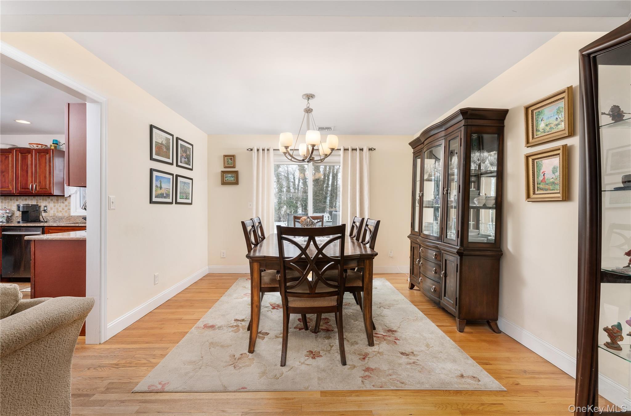 #9 photo, 68 Washington Avenue, 東長島 Patchogue , NY 11772