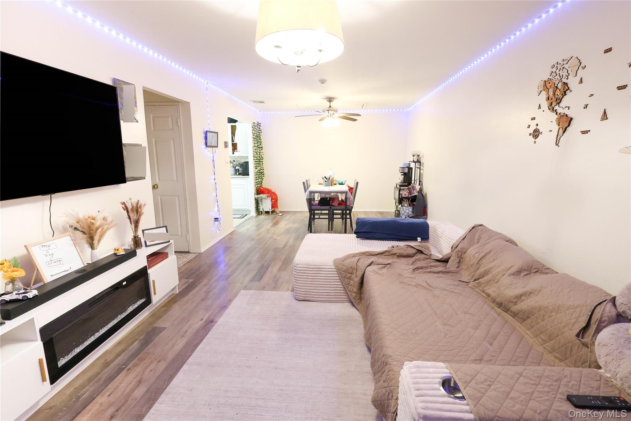 #3 photo, 3 Saratoga Court, Ridge , NY 11961