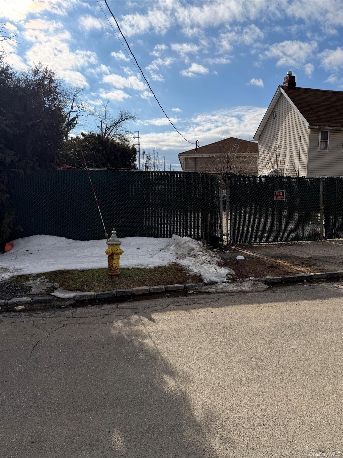 #1 photo, 15 Hicks Street, 長島 Westbury , NY 11590