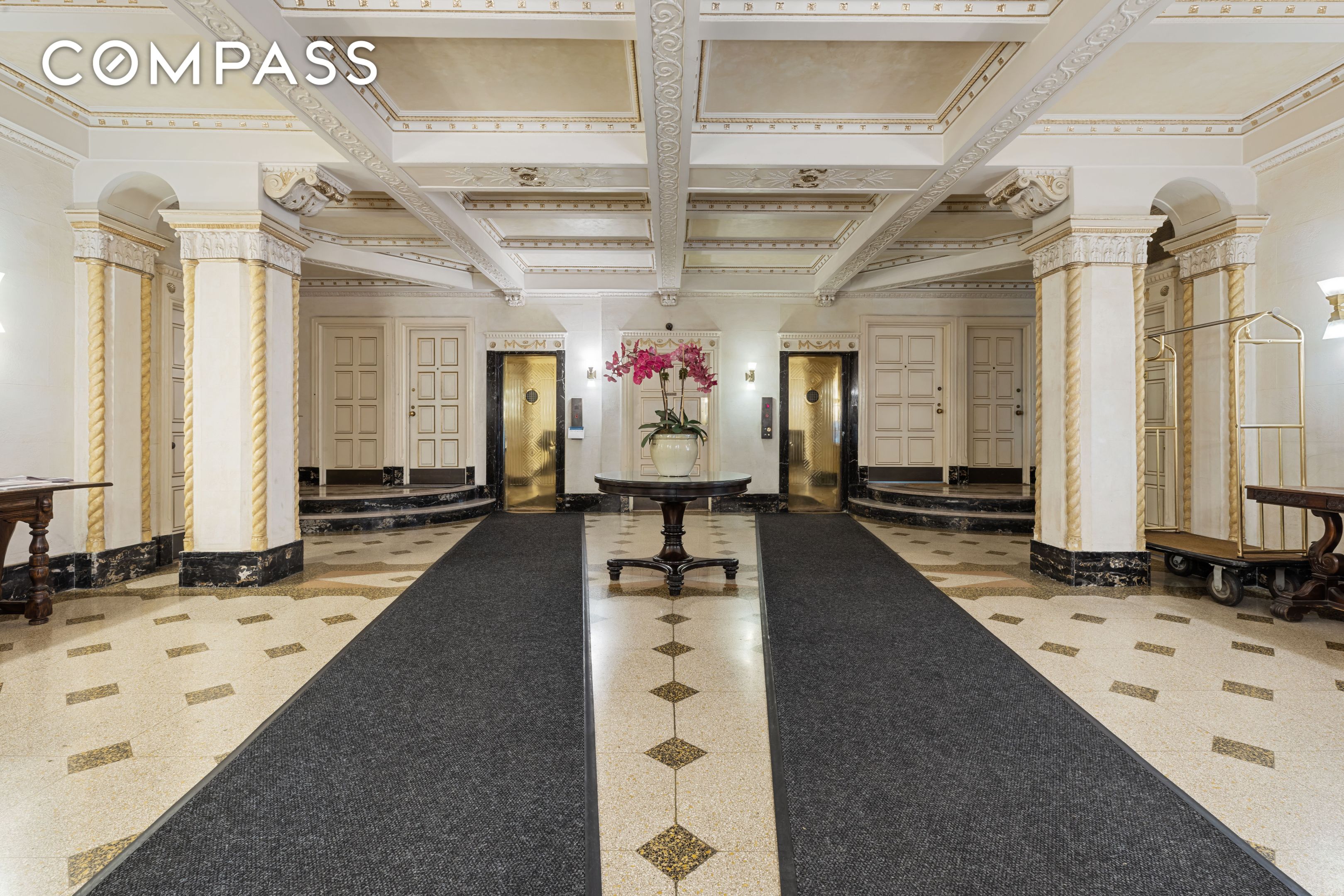 #9 photo, 41 W 72nd Street, Upper West Side , NY 10023