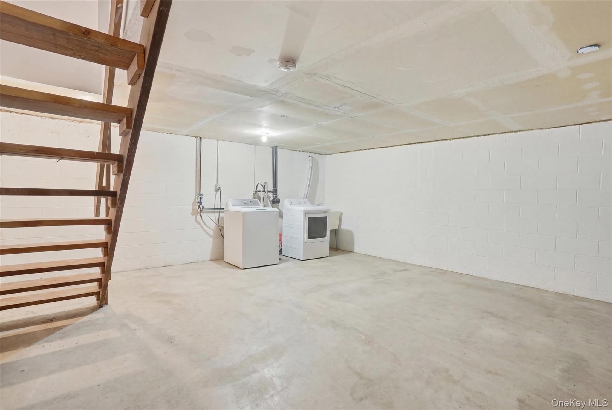 #19 photo, 223 Vineyard Avenue, 紐約州 Highland , NY 12528