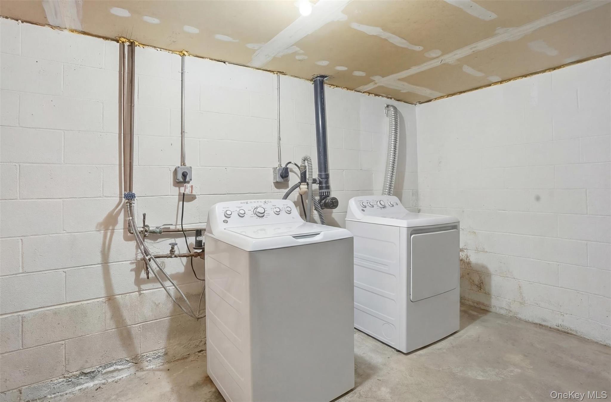 #20 photo, 223 Vineyard Avenue, 紐約州 Highland , NY 12528