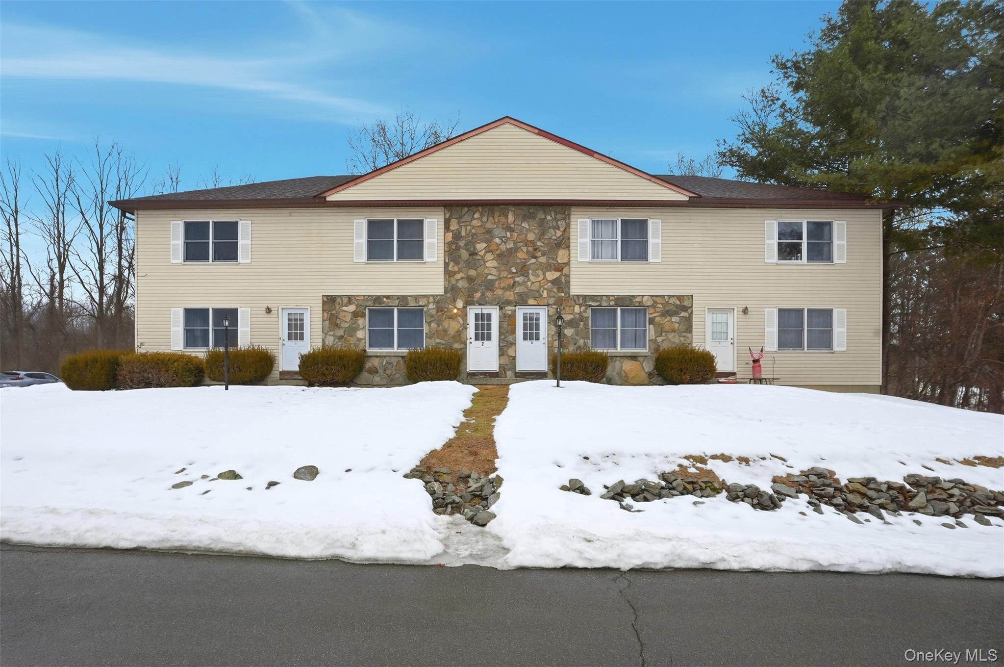 #3 photo, 223 Vineyard Avenue, 紐約州 Highland , NY 12528