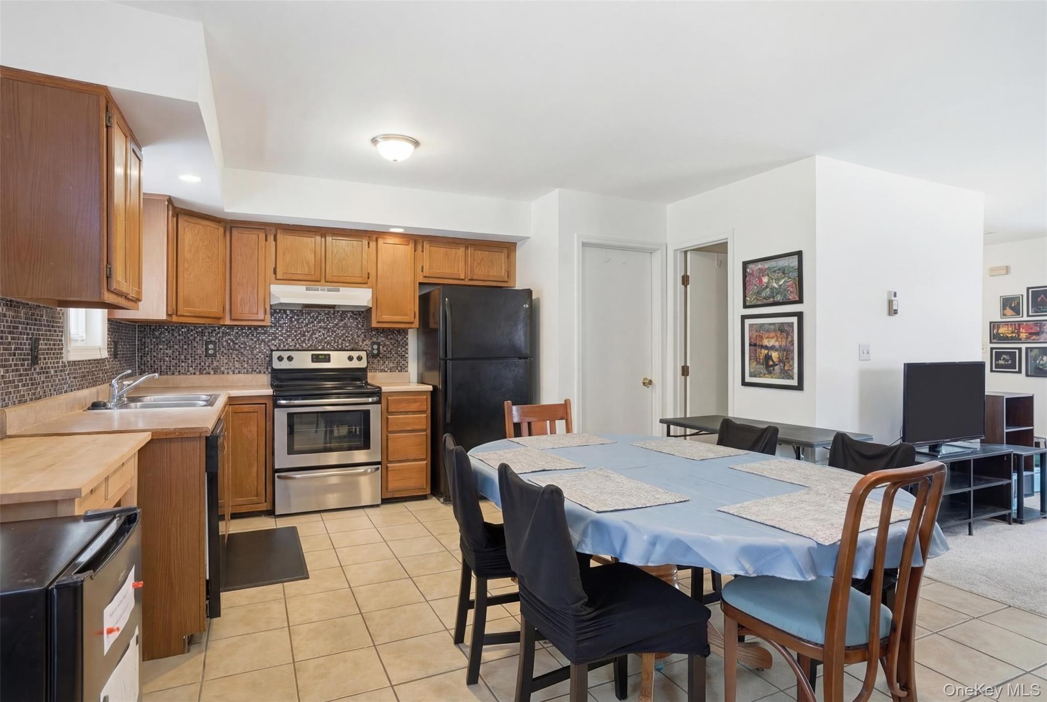 #6 photo, 223 Vineyard Avenue, 紐約州 Highland , NY 12528