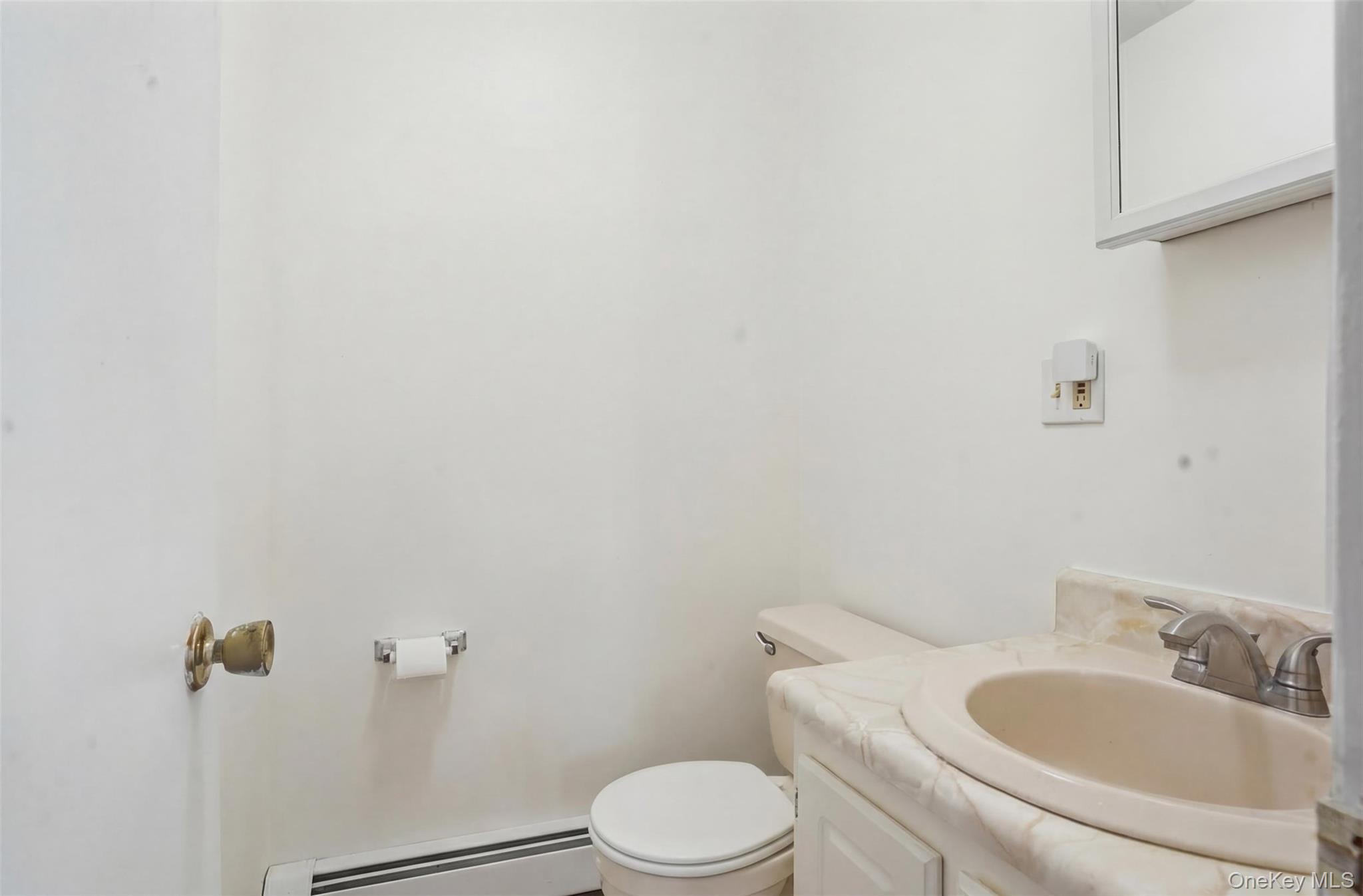 #9 photo, 223 Vineyard Avenue, 紐約州 Highland , NY 12528