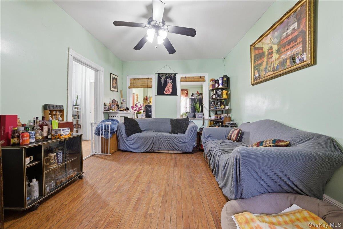 #11 photo, 4158 Edson Avenue, ब्रोंक्स Bronx , NY 10466