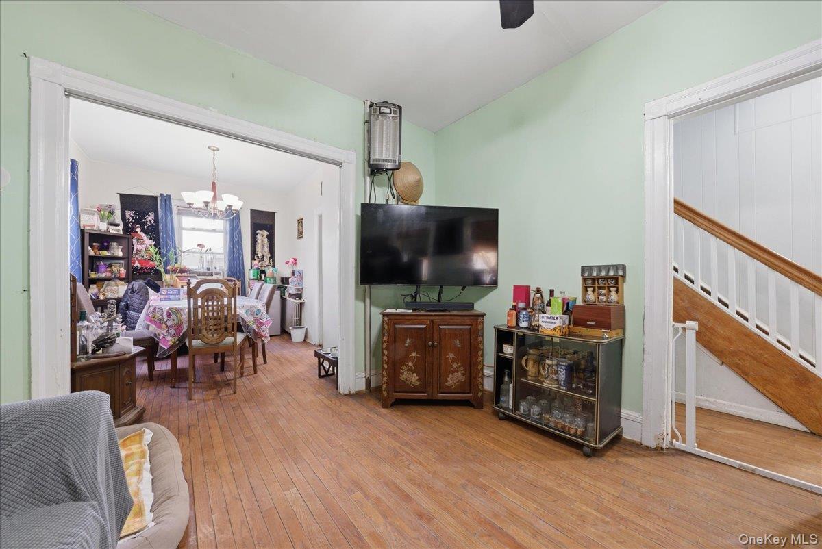 #12 photo, 4158 Edson Avenue, ब्रोंक्स Bronx , NY 10466