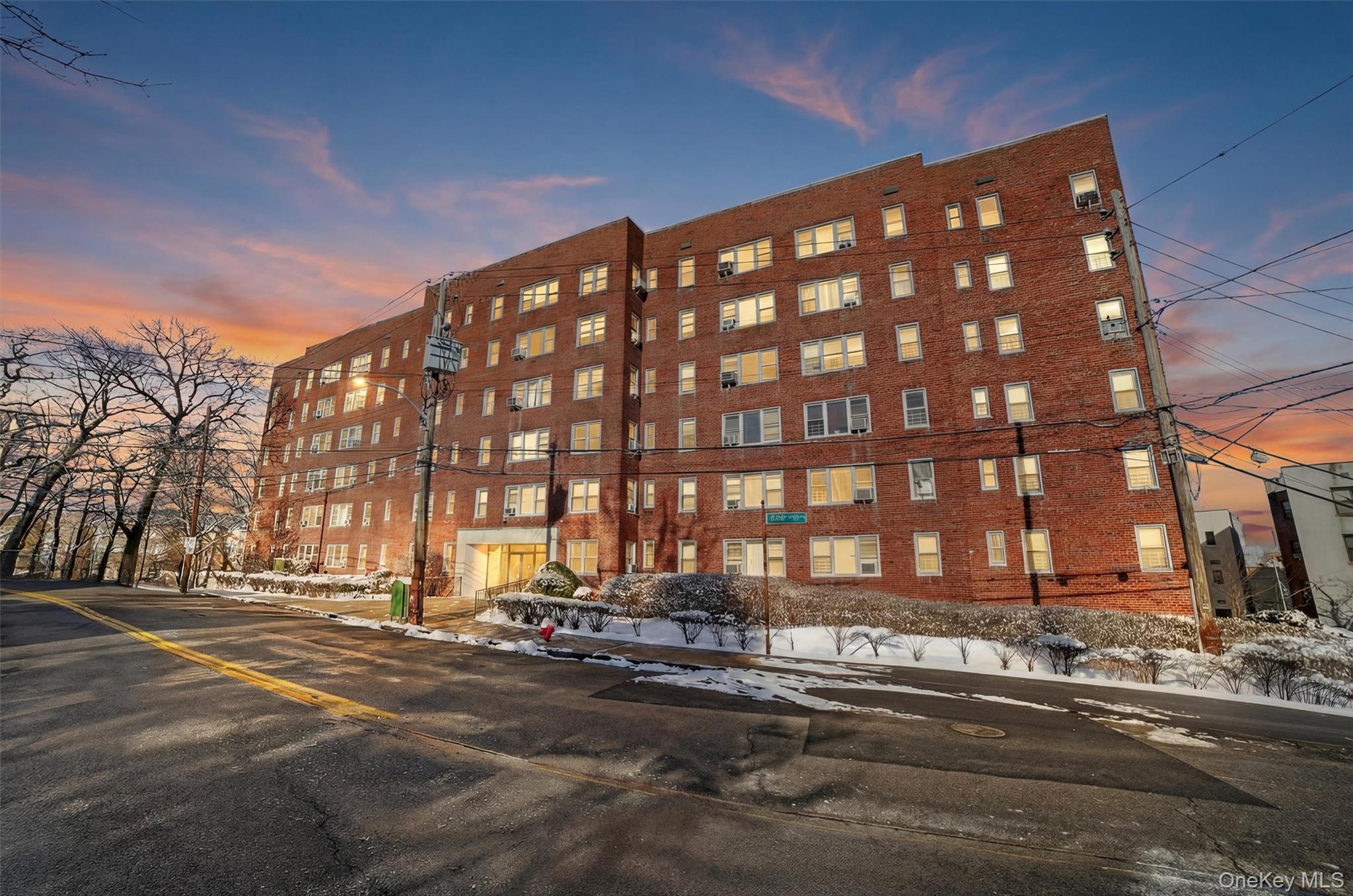 #1 photo, 25 Sunnyside Drive, Yonkers , NY 10705