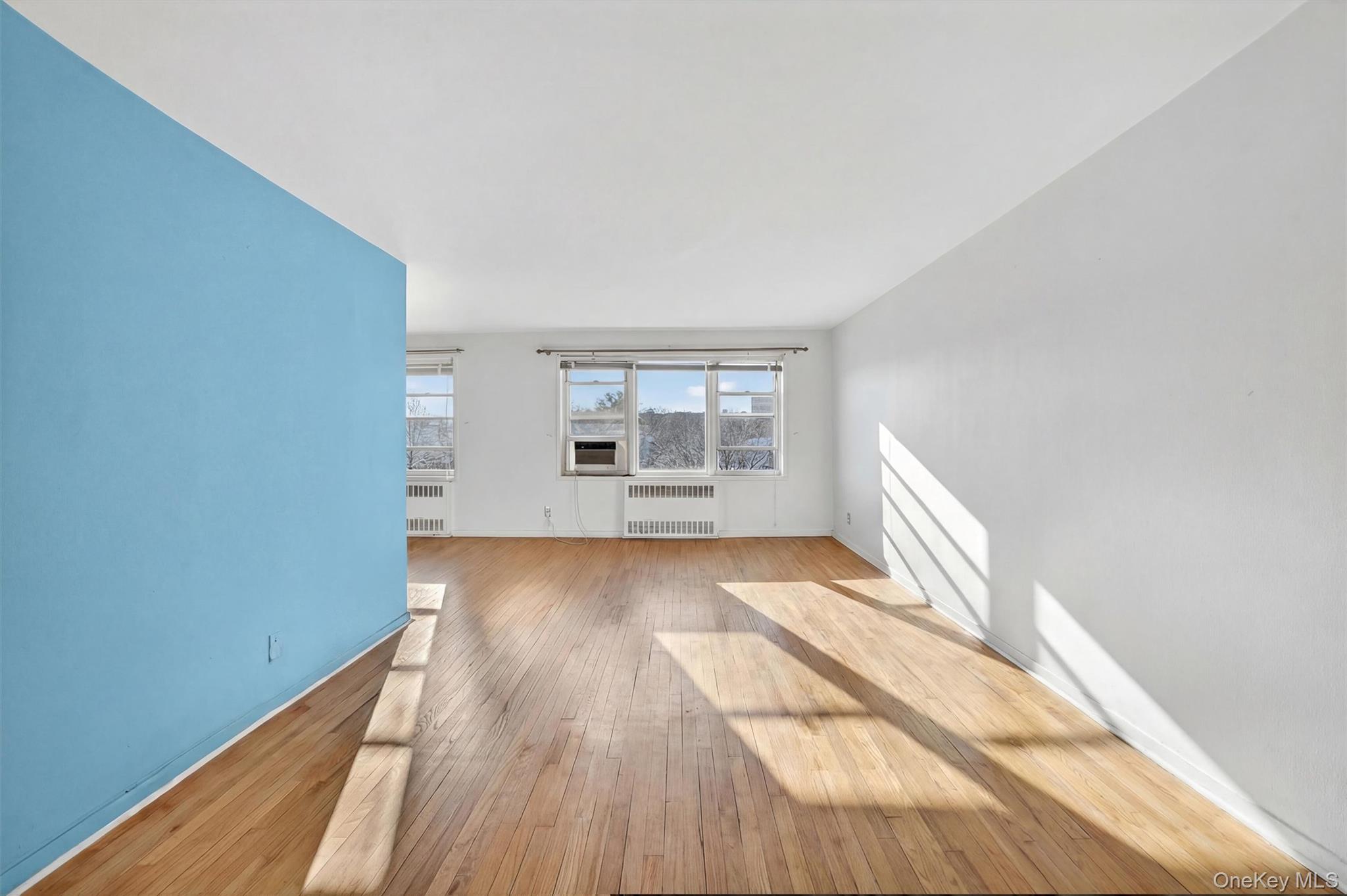 #10 photo, 25 Sunnyside Drive, Yonkers , NY 10705