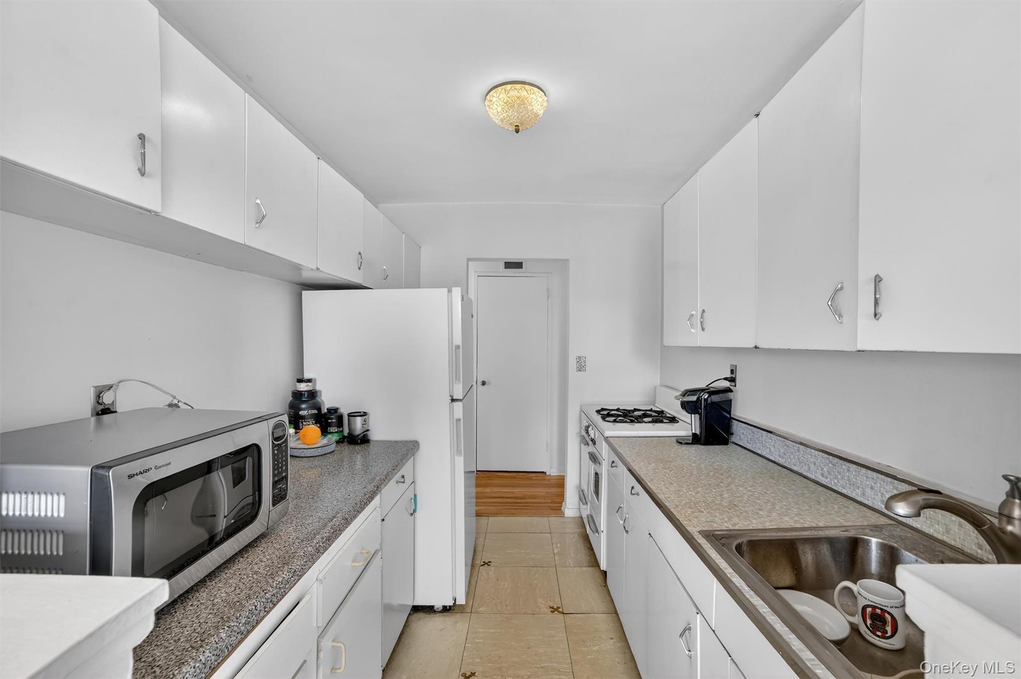 #13 photo, 25 Sunnyside Drive, Yonkers , NY 10705