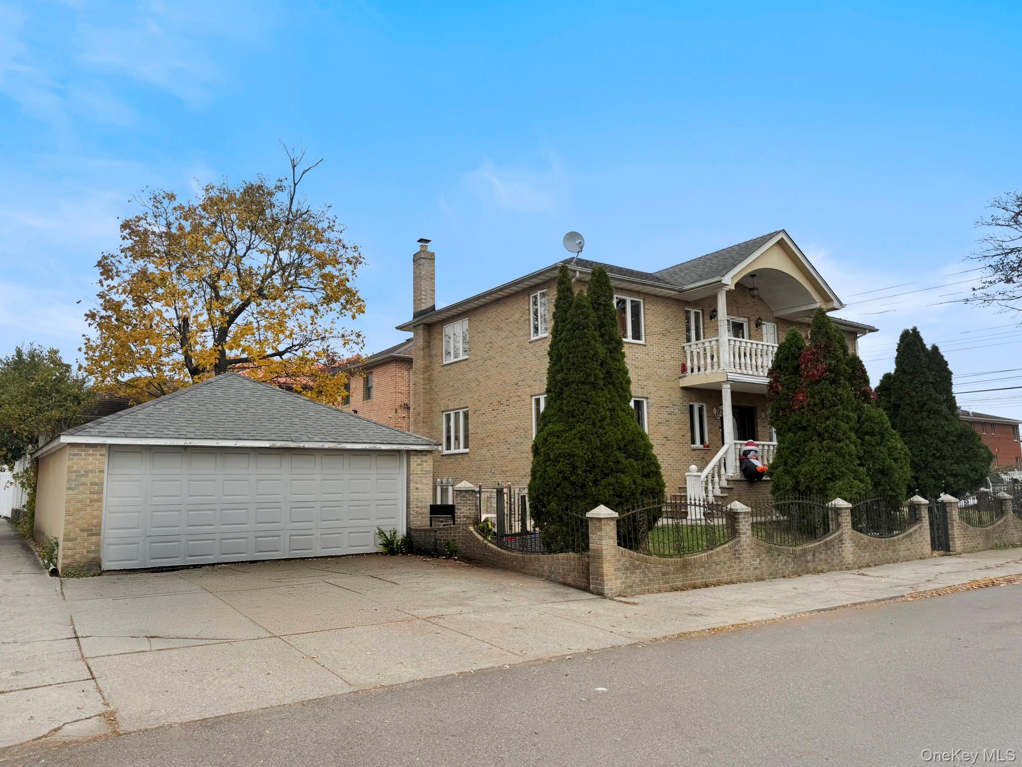 #2 photo, 1620 150th Street, קווינס Whitestone , NY 11357