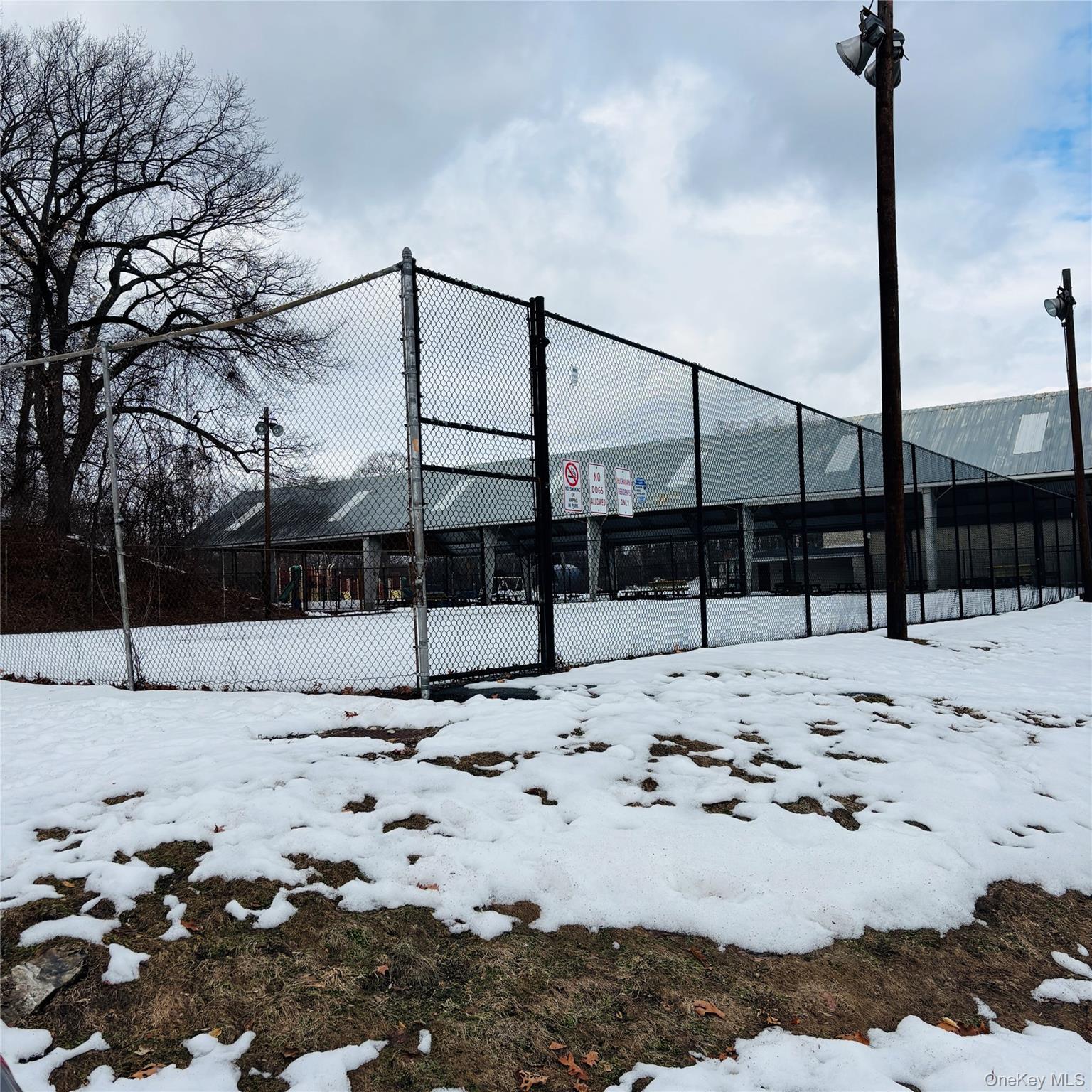 #10 photo, Between 229 and 231 Westchester Avenue, 뉴욕주 Buchanan , NY 10511