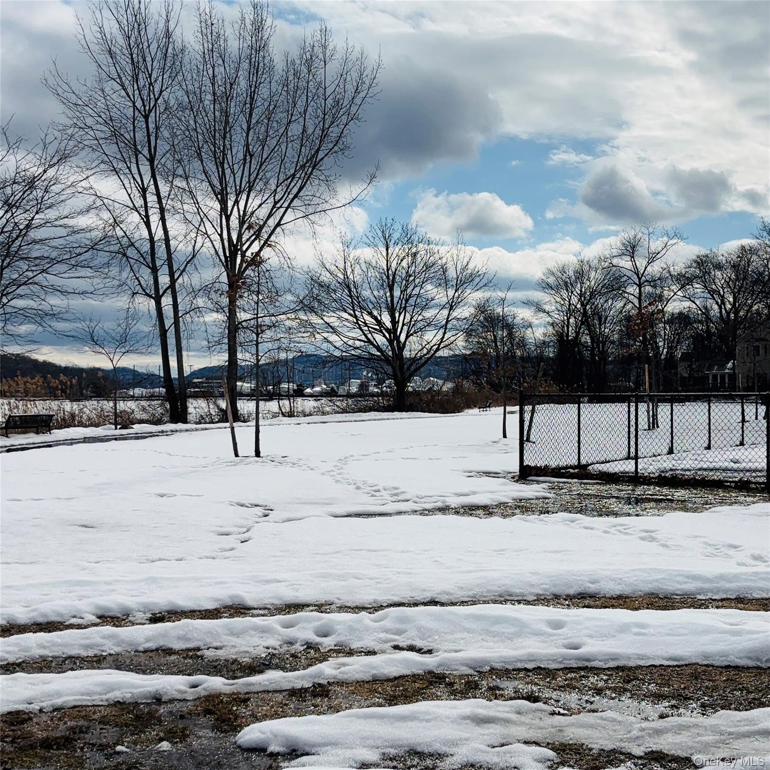 #13 photo, Between 229 and 231 Westchester Avenue, 뉴욕주 Buchanan , NY 10511