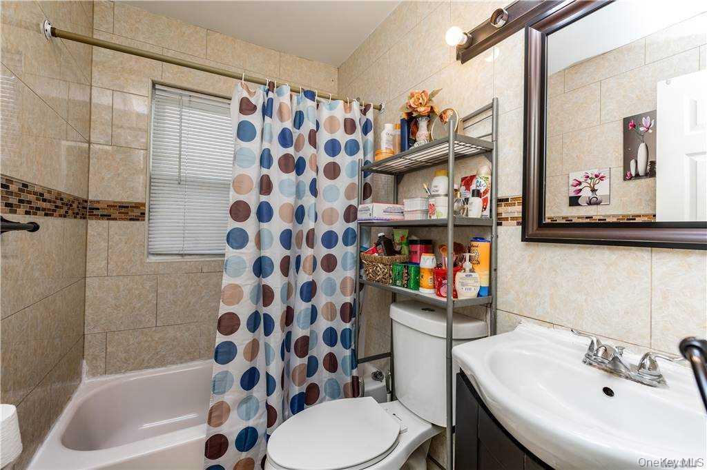 #14 photo, 120-06 Springfield Boulevard, Saint Albans , NY 11411