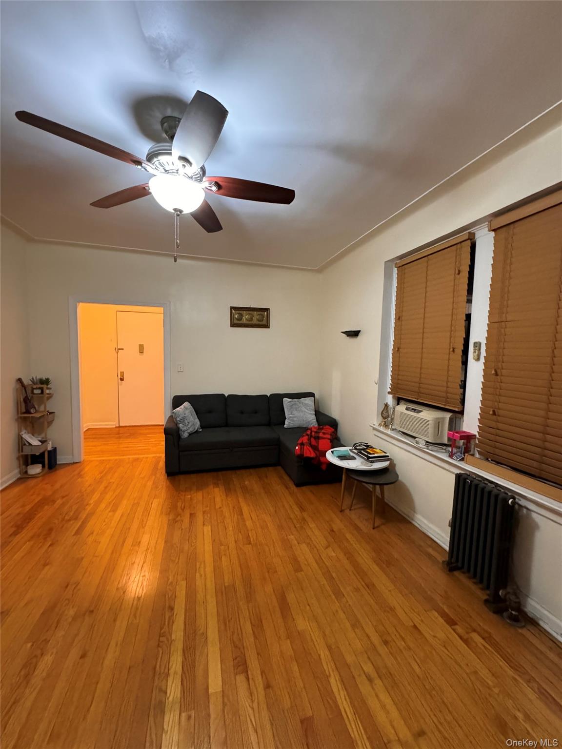 #8 photo, 62-64 Saunders Street, Rego Park , NY 11374