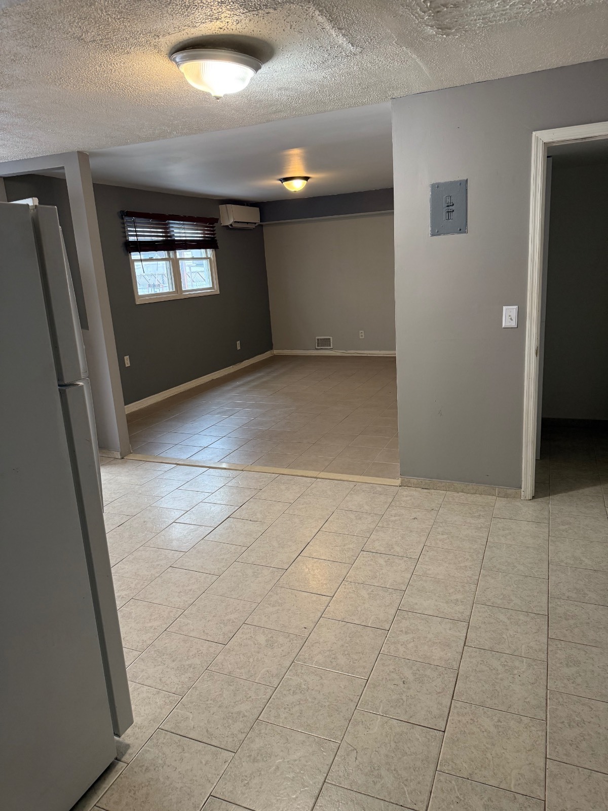 #7 photo, 59 Lisa Lane, Staten Island , NY 10312