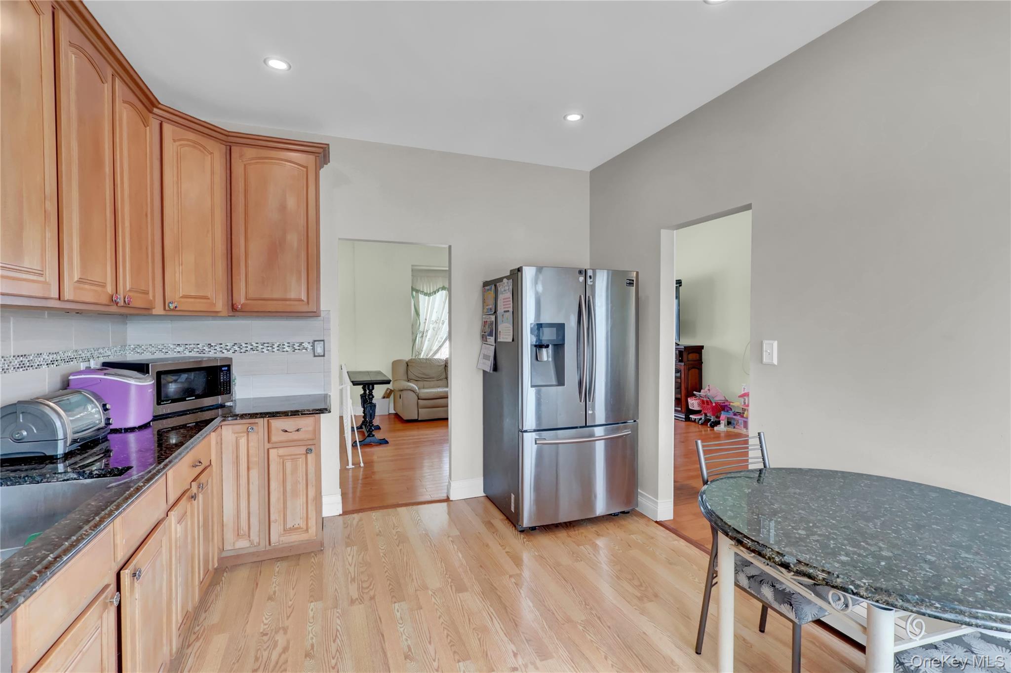 #12 photo, 40 Scholar Lane, सफ़ोक काउंटी Commack , NY 11725