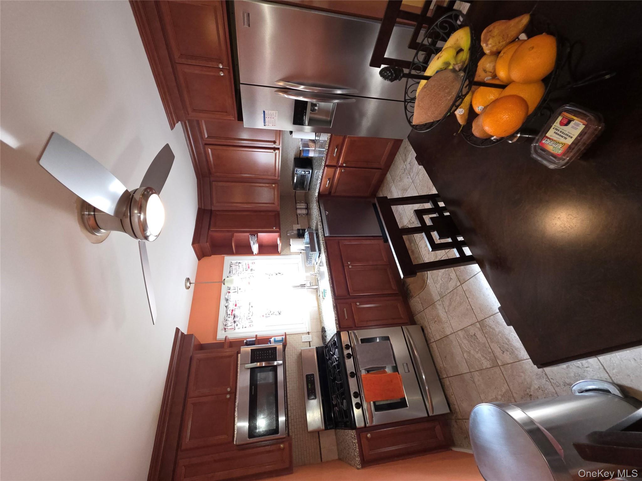 #6 photo, 36 Monroe Place, Hempstead , NY 11550