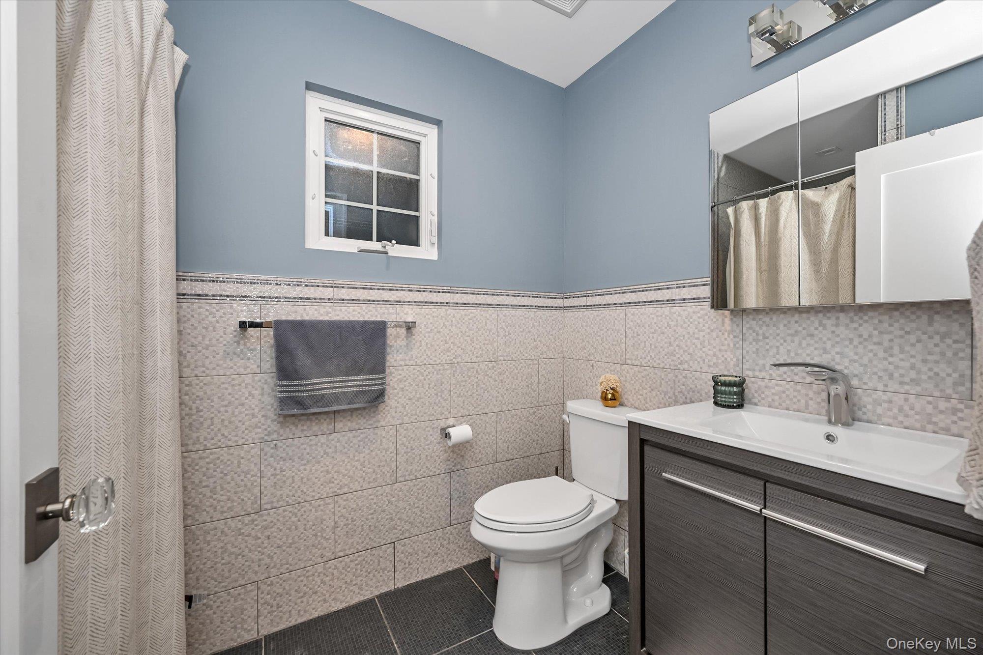 #15 photo, 8405 112th Street, कुईंस Richmond Hill , NY 11418