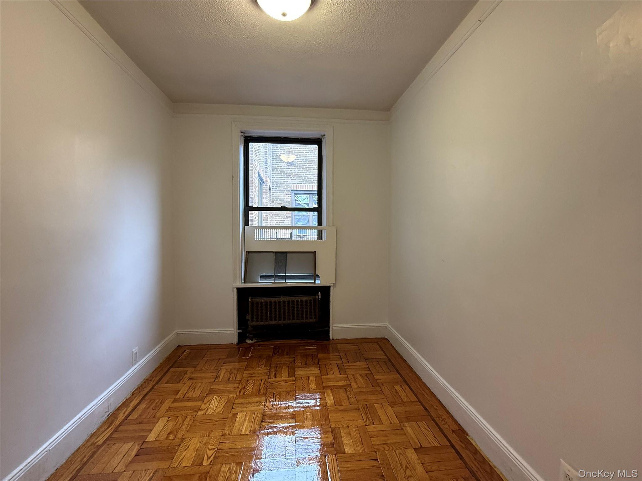 #5 photo, 14416 35th Avenue, Куинс ‖ Flushing , NY 11354