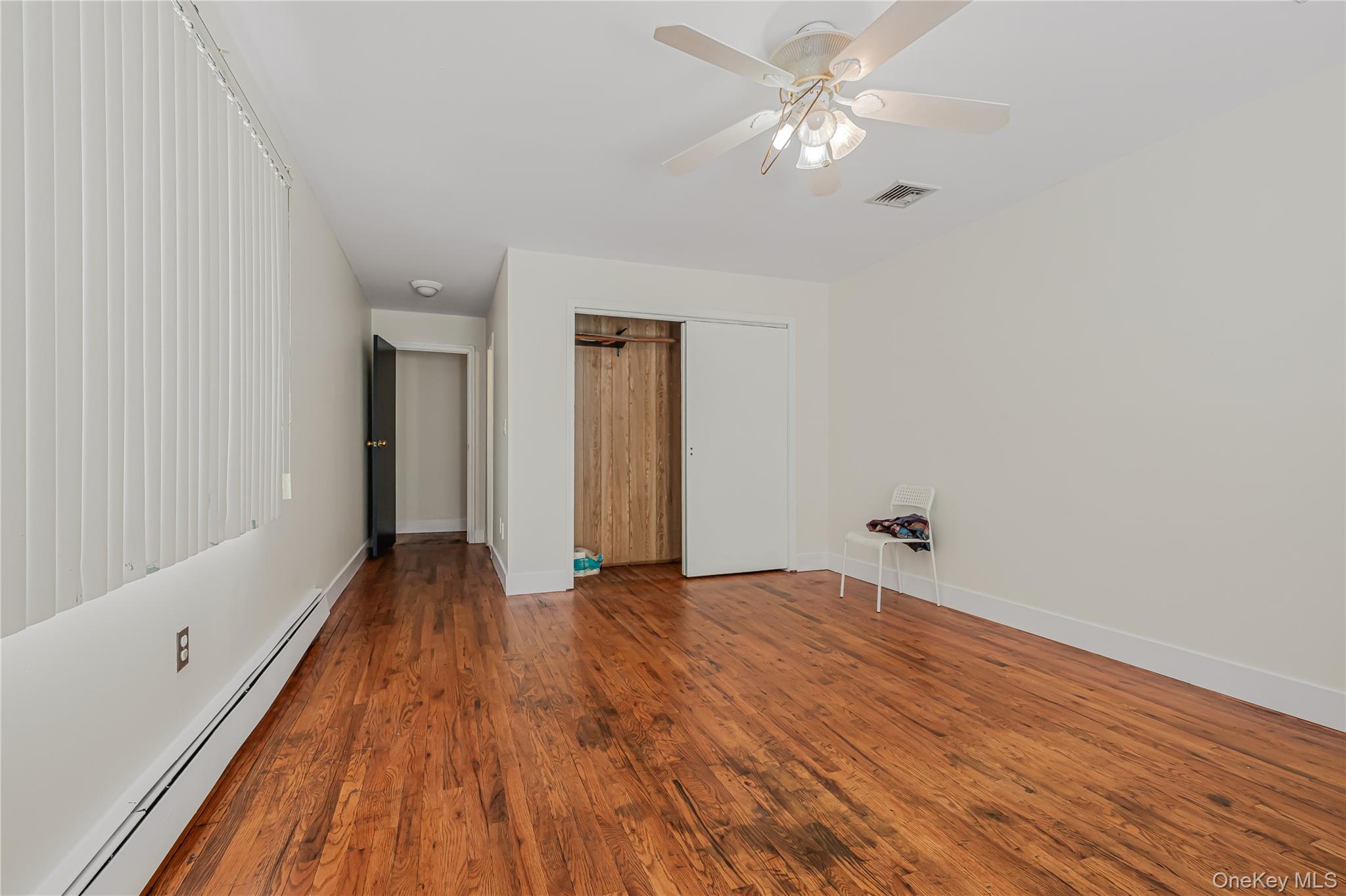 #19 photo, 60 Saint Johns Avenue, Valley Stream , NY 11580