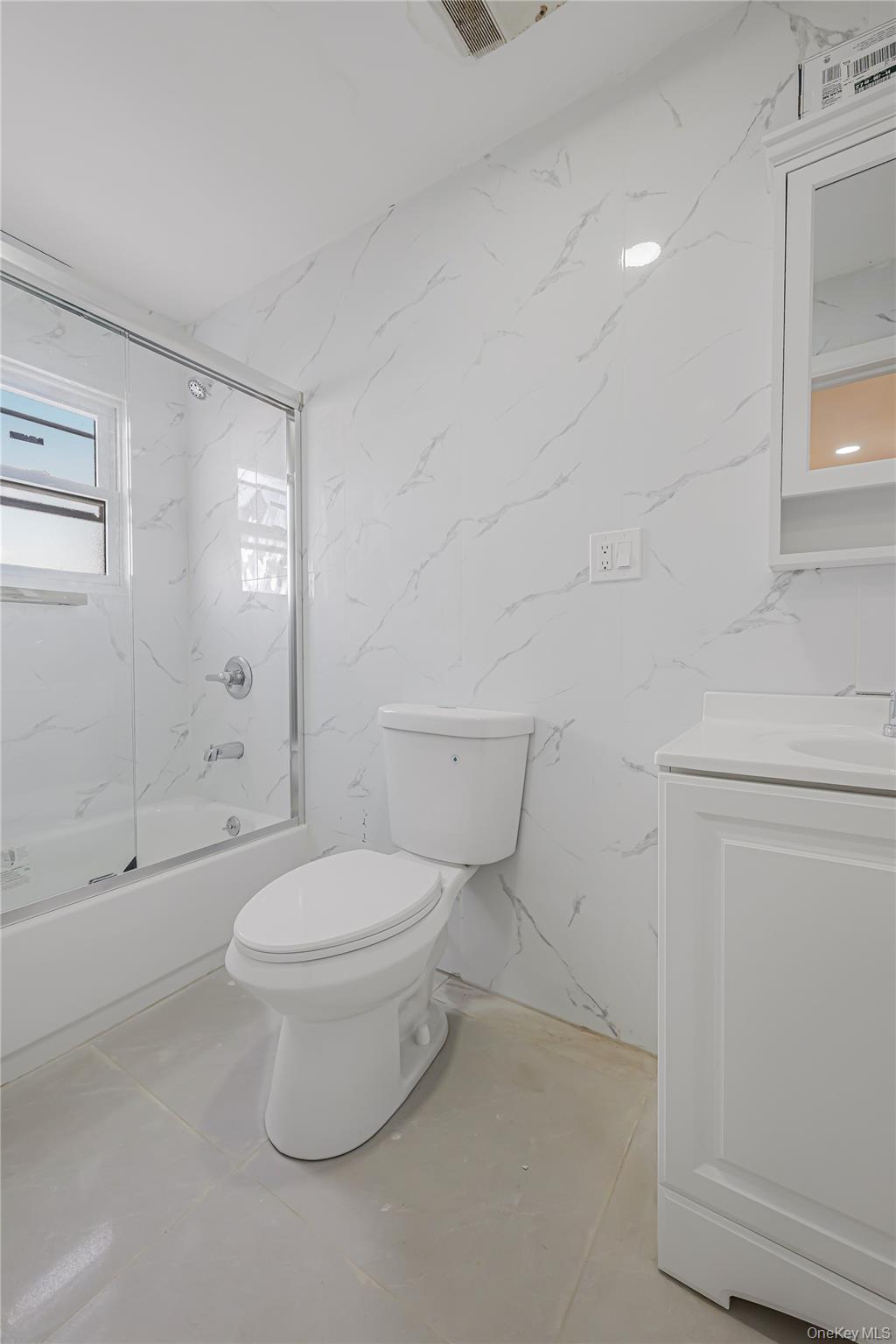 #8 photo, 60 Saint Johns Avenue, Valley Stream , NY 11580