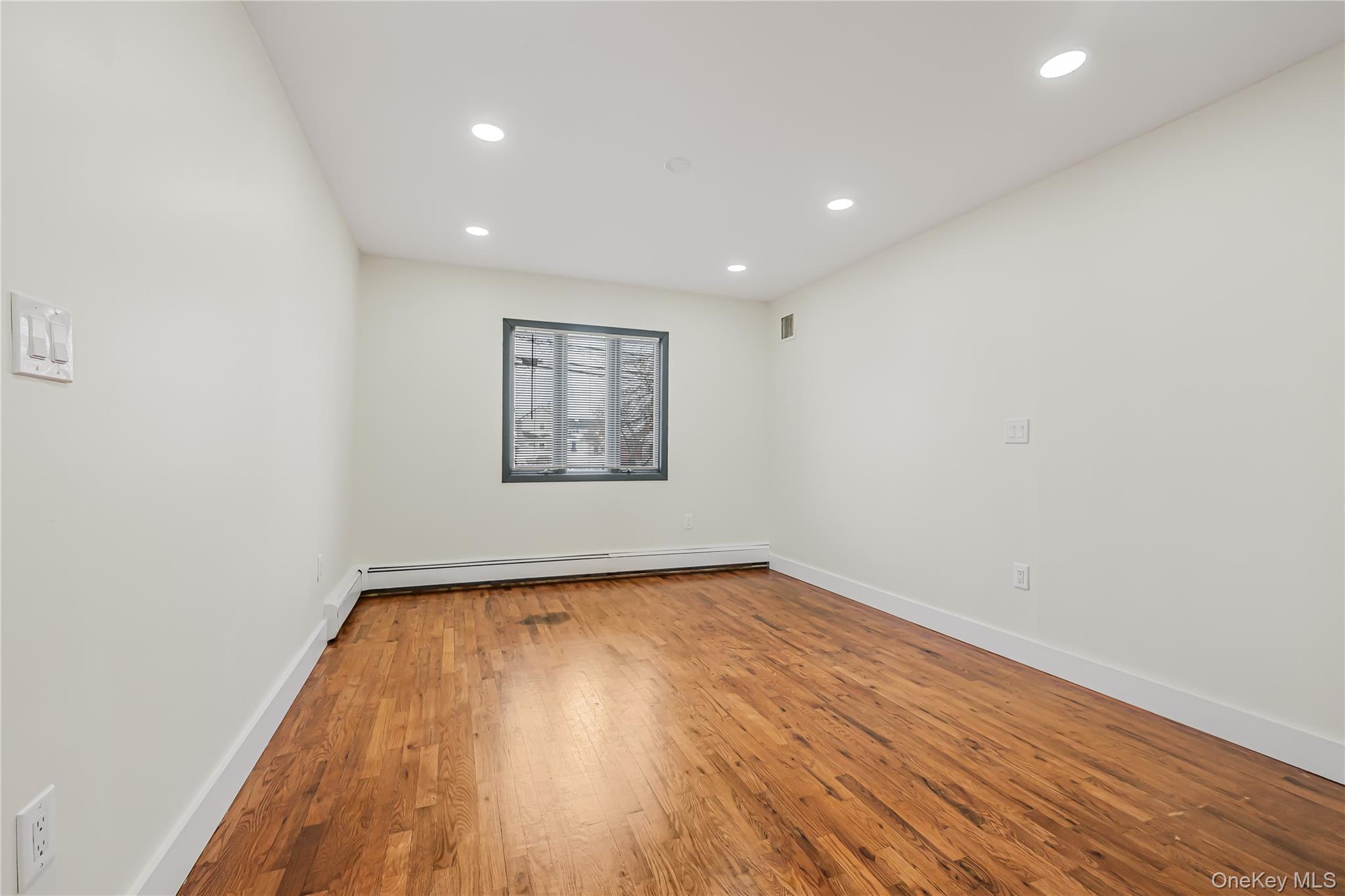 #9 photo, 60 Saint Johns Avenue, Valley Stream , NY 11580