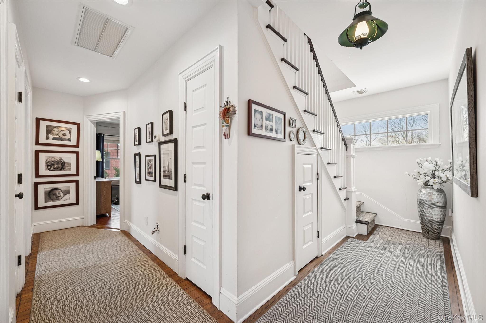 #16 photo, 65 Watchogue Avenue, सफ़ोक काउंटी East Moriches , NY 11940