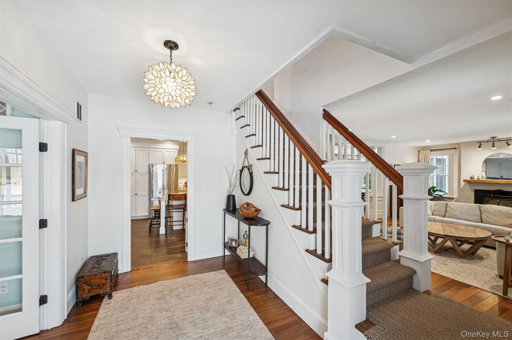 #4 photo, 65 Watchogue Avenue, सफ़ोक काउंटी East Moriches , NY 11940