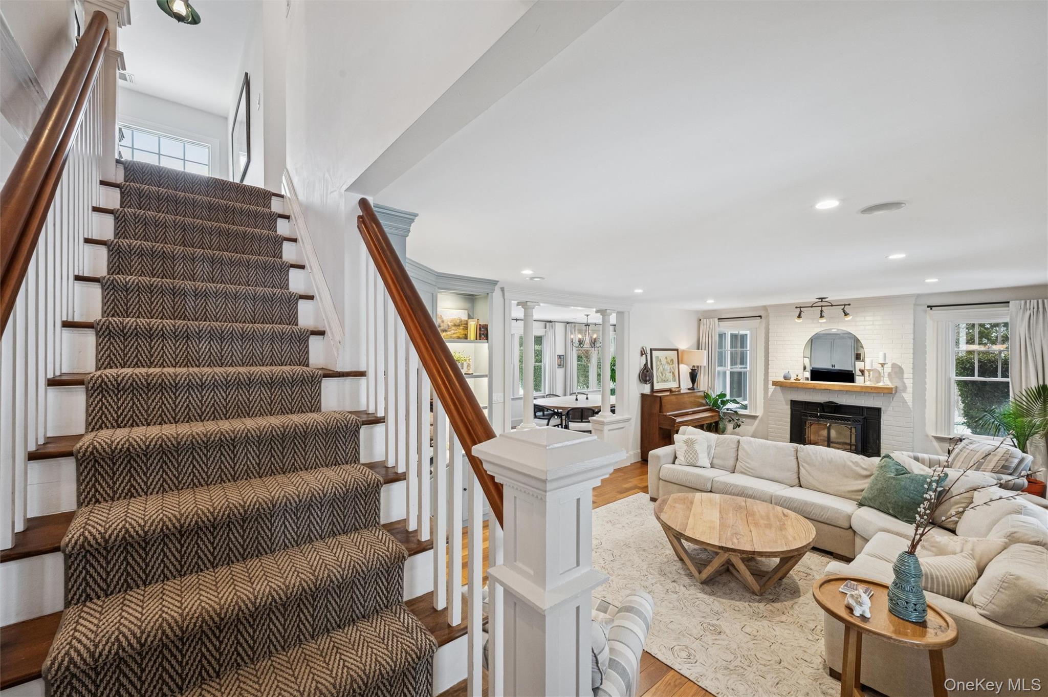 #8 photo, 65 Watchogue Avenue, सफ़ोक काउंटी East Moriches , NY 11940