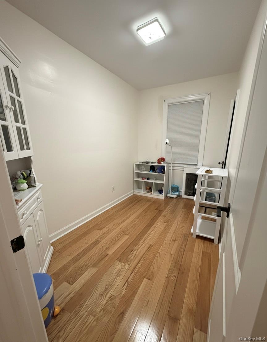 #12 photo, 176-19 80th Drive, Jamaica Estates , NY 11432