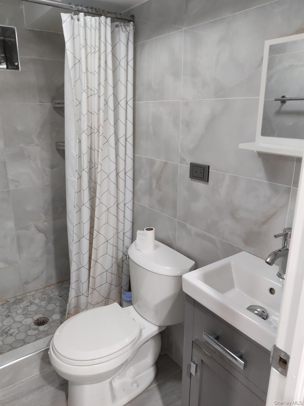 #3 photo, 176-19 80th Drive, Jamaica Estates , NY 11432