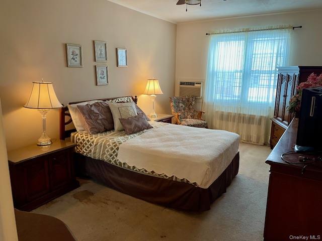 #4 photo, 30-29 81st Street, एल्महर्स्ट East Elmhurst , NY 11370