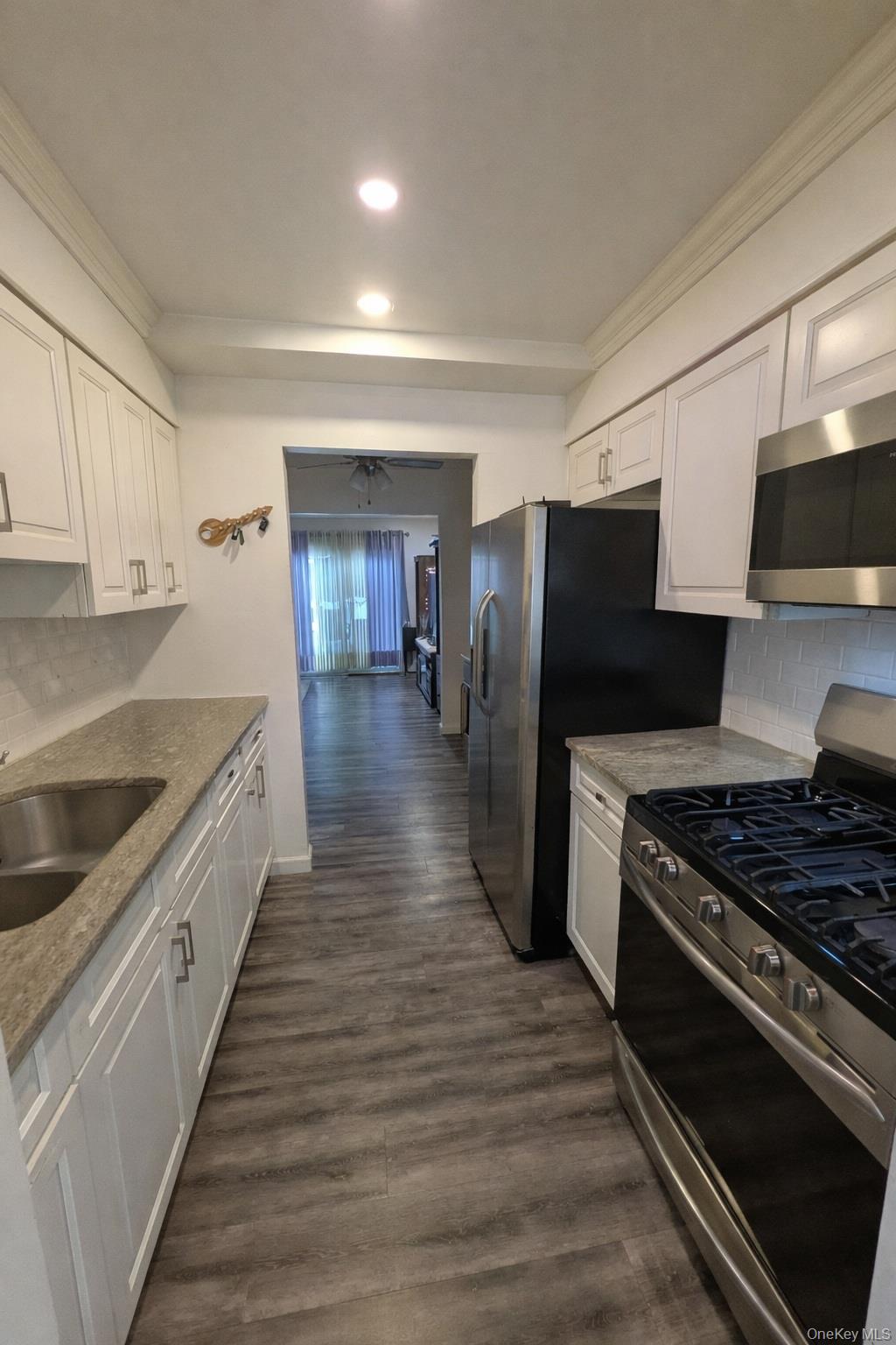 #6 photo, 4 McLaughlin Avenue, West Haverstraw , NY 10993