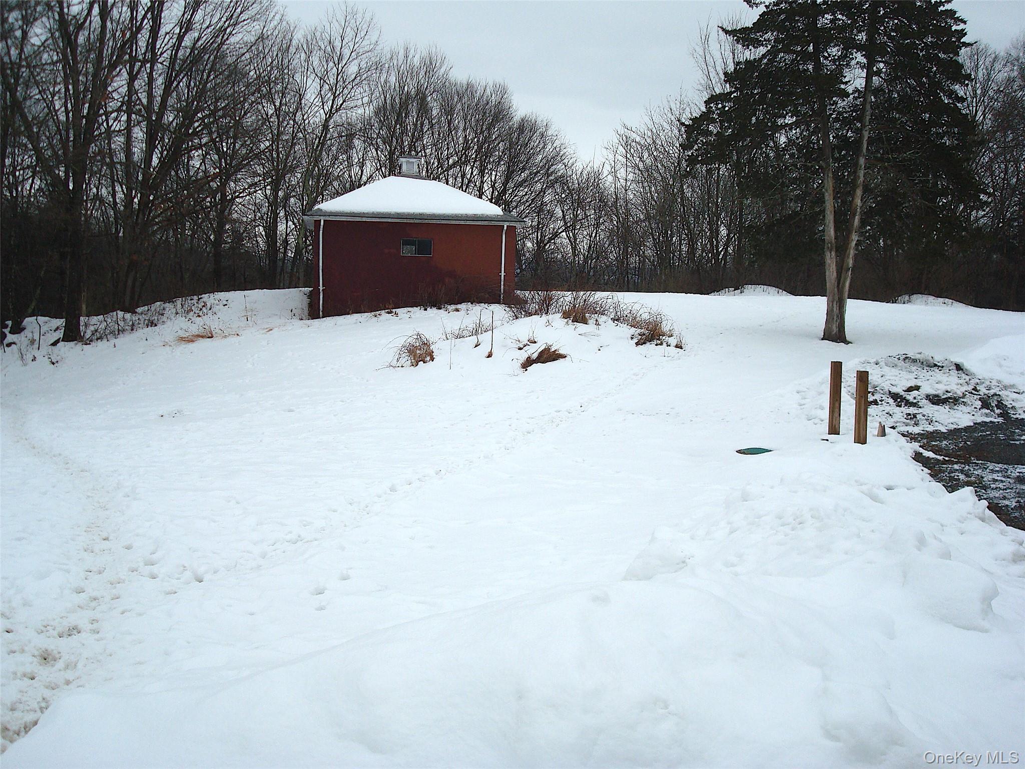 #11 photo, 216 Hobbs Lane, Clinton Corners , NY 12514