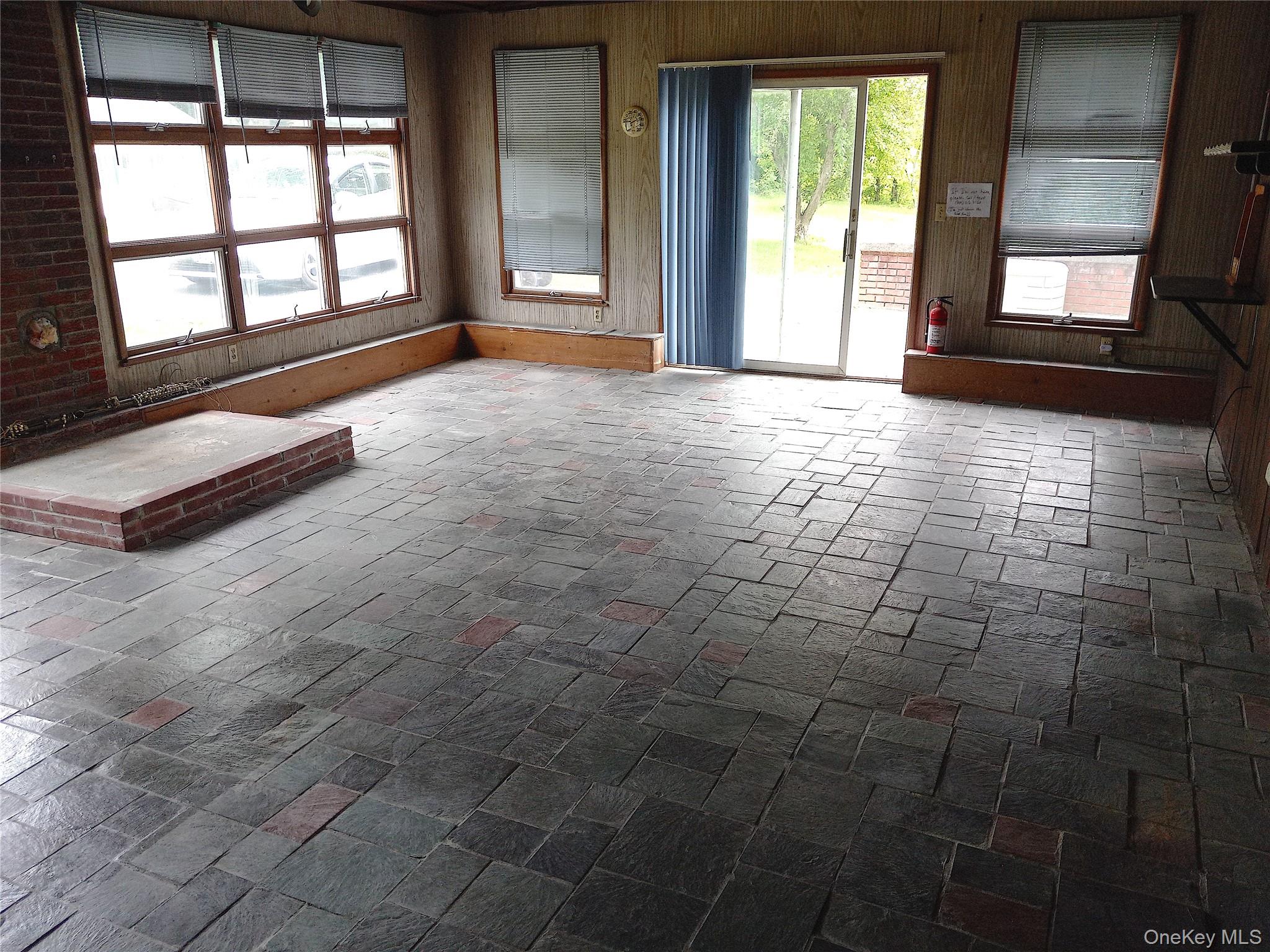 #4 photo, 220-224 Hobbs Lane, Clinton Corners , NY 12514