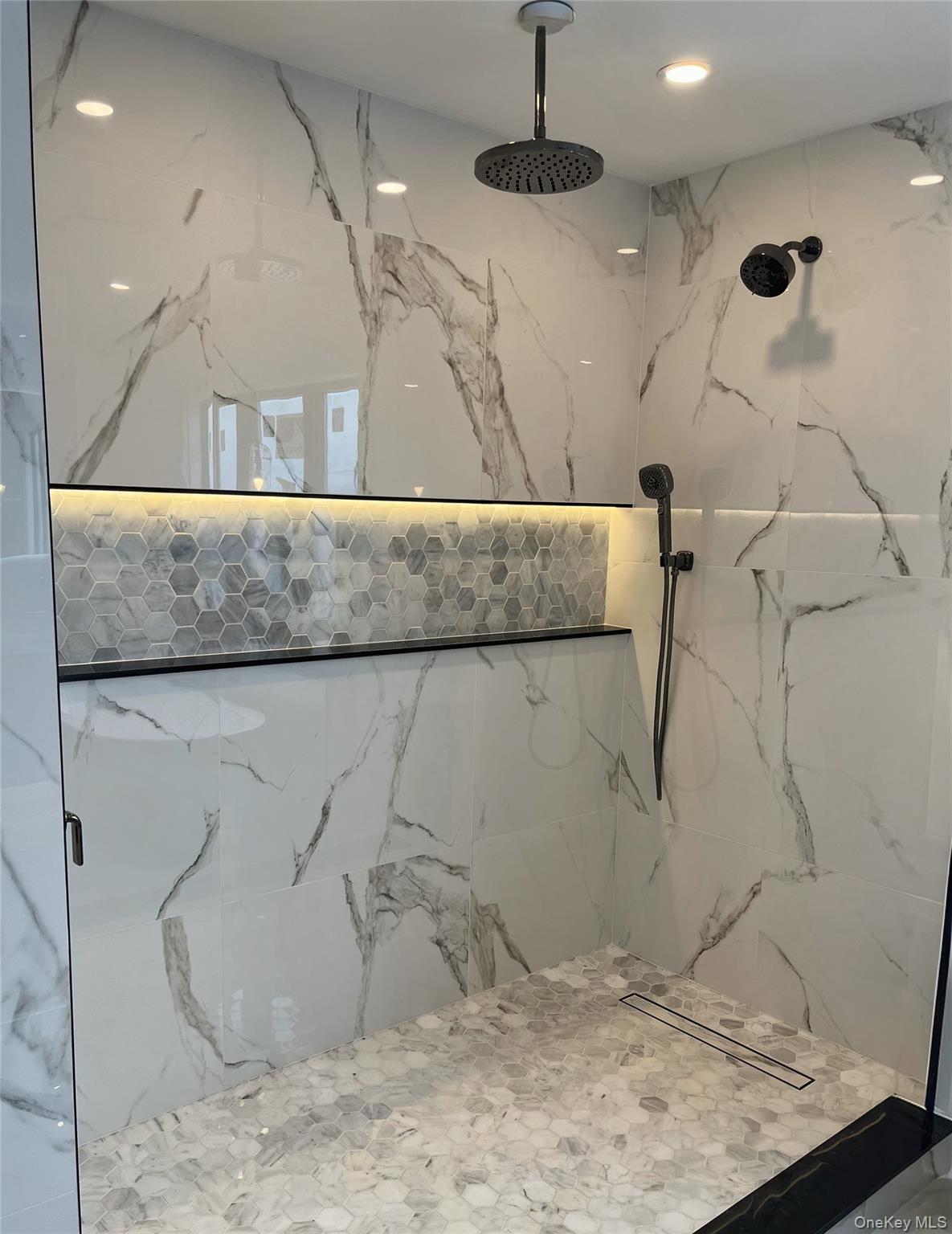 #14 photo, 9 Alice, Beacon , NY 12508