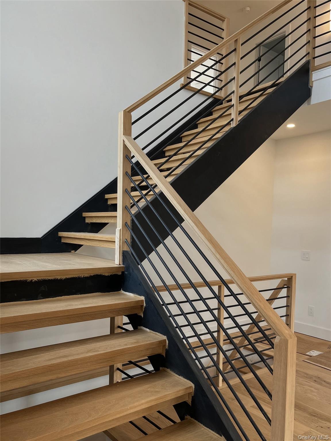 #6 photo, 9 Alice, Beacon , NY 12508