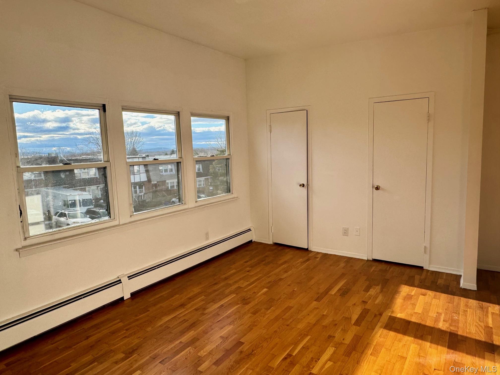 #13 photo, 10 Chaucer Court, Middletown , NY 10941